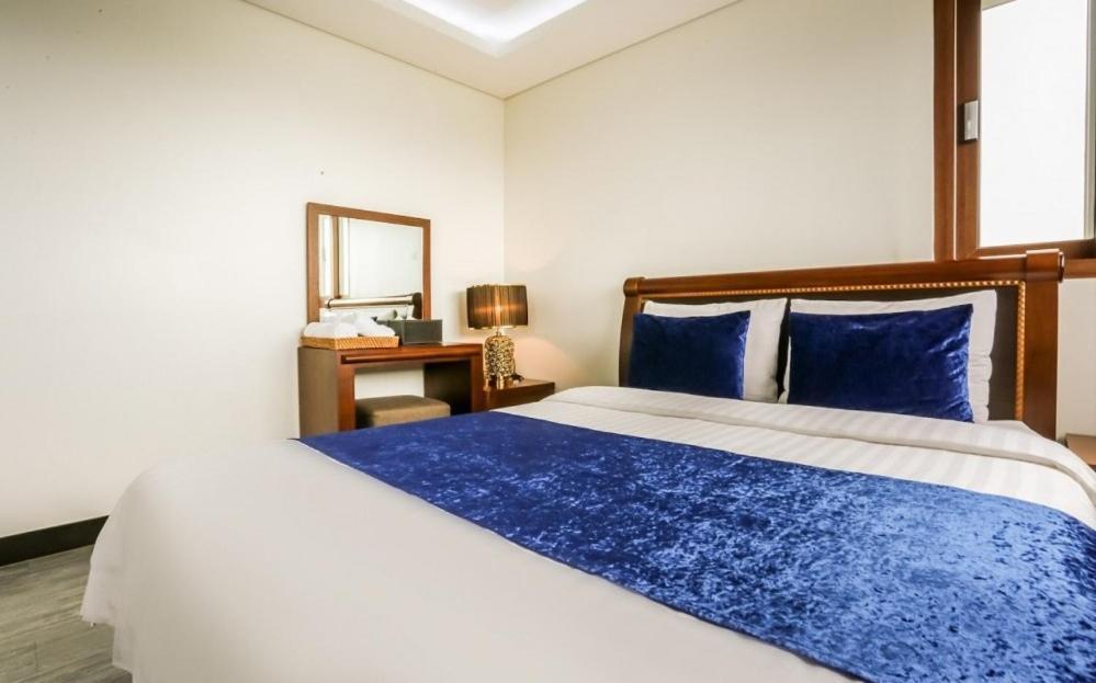 The Seri Resort Seogwipo Exterior photo